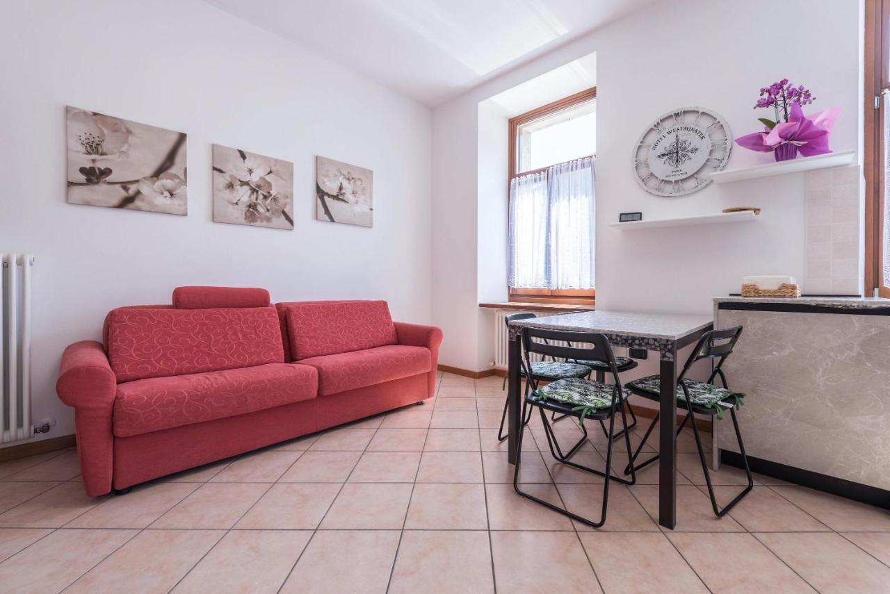 Appartamento Ania Vista Castello Tenno Luaran gambar