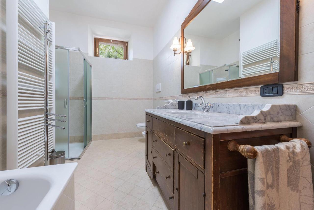 Appartamento Ania Vista Castello Tenno Luaran gambar
